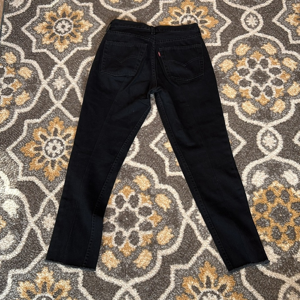 Reformation Repurposed Levi Jeans Size 26 - Picture 3 of 5